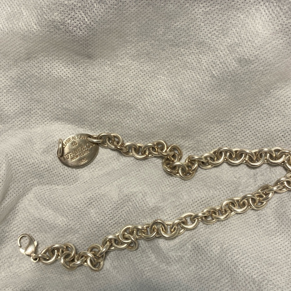 Tiffany necklace.  Sterling silver.  15” long